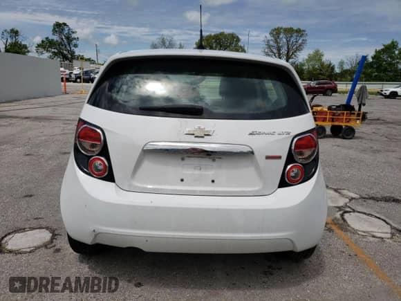 2014 Chevrolet Sonic LTZ с VIN 1G1JE6SB9E4130200, выставлен на аукционе Copart как лот 55669475 с пробегом 104 635 миль миль и Списание • Salvage title. История ставок и продаж доступна на DreamBid. Изображение 6.