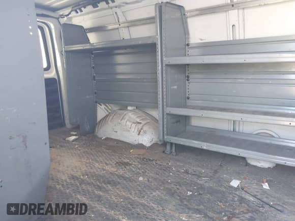 2017 Chevrolet Express Cargo с VIN 1GCWGAFF9H1286007, выставлен на аукционе IAAI как лот 42583430 с пробегом 257 665 миль миль и . История ставок и продаж доступна на DreamBid. Изображение 8.
