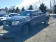 2011 Toyota Tacoma z VIN 5TFUU4EN1BX012590, wystawiony jako IAAI lot #41741936 z przebiegiem 149 369 mil mil oraz . Historia ofert i sprzedaży dostępna na DreamBid. Obrazek 2.