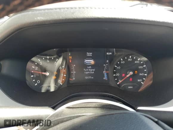 2022 Jeep Compass Limited with VIN 3C4NJDCB9NT206340, listed as a Copart auction lot 70681375 with 13,177 mi miles and Salvage title. Bid and sale history available at DreamBid. Image 9.
