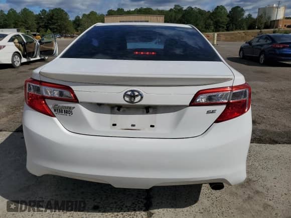 2012 Toyota Camry SE z VIN 4T1BF1FK1CU181513, wystawiony jako Copart lot #86116245 z przebiegiem 167 234 mil mil oraz Szkoda całkowita • Salvage title. Historia ofert i sprzedaży dostępna na DreamBid. Obrazek 6.