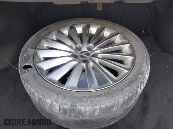 2014 Hyundai Equus Signature with VIN KMHGH4JH5EU089417, listed as a IAAI auction lot 42939834 with 86,073 mi miles and . Bid and sale history available at DreamBid. Image 12.