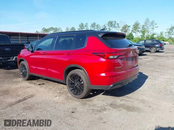 2024 Mitsubishi Outlander SEL with VIN JA4J3WA85RZ079008, listed as a IAAI auction lot 42344078 with 17,317 mi miles and . Bid and sale history available at DreamBid. Image 3.
