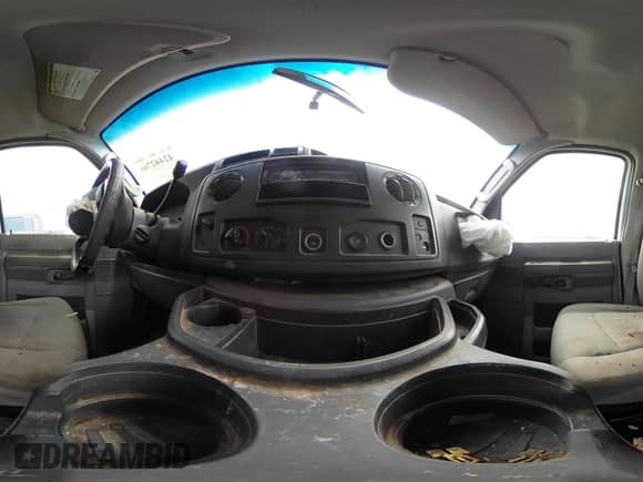 2011 Ford Econoline Cargo Commercial с VIN 1FTNE2EW3BDA49821, выставлен на аукционе IAAI как лот 42442766 с пробегом Не указан миль и . История ставок и продаж доступна на DreamBid. Изображение 19.