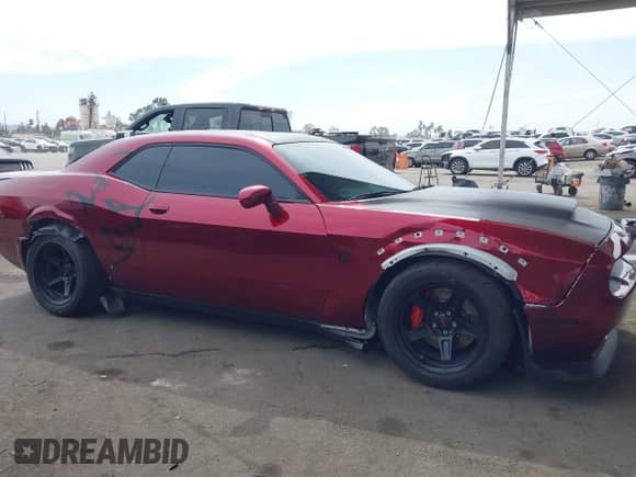 2018 Dodge Challenger with VIN 2C3CDZH91JH102384, listed as a IAAI auction lot 43105767 with 52,855 mi miles and . Bid and sale history available at DreamBid. Image 6.