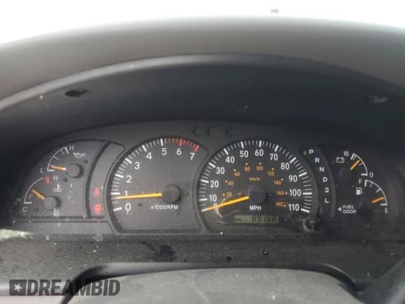 2004 Toyota Tundra SR5 z VIN 5TBBT44194S446136, wystawiony jako Copart lot #65595115 z przebiegiem 89 188 mil mil oraz Czysty tytuł • Clean title. Historia ofert i sprzedaży dostępna na DreamBid. Obrazek 9.
