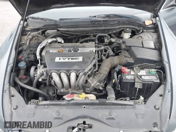 2006 Honda Accord EX-L with VIN 1HGCM56886A098856, listed as a IAAI auction lot 42972268 with 198,880 mi miles and . Bid and sale history available at DreamBid. Image 10.