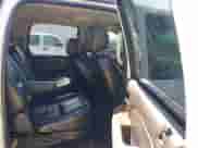 2007 Chevrolet Suburban LT с VIN 3GNFK16397G115382, выставлен на аукционе IAAI как лот 42717724 с пробегом 263 508 миль миль и . История ставок и продаж доступна на DreamBid. Изображение 8.