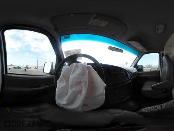 2007 Ford Econoline Cargo Commercial with VIN 1FTNE24L27DA28456, listed as a IAAI auction lot 42053832 with 300,449 mi miles and . Bid and sale history available at DreamBid. Image 19.