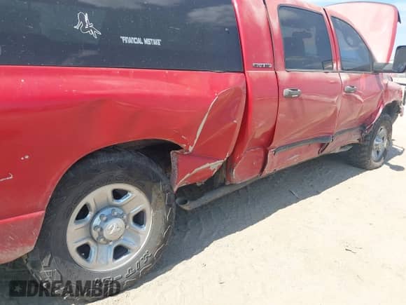 2006 Dodge 2500 Laramie with VIN 3D7KS29C06G129605, listed as a IAAI auction lot 43321277 with 319,750 mi miles and . Bid and sale history available at DreamBid. Image 6.