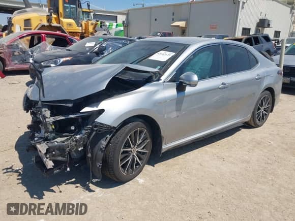 2023 Toyota Camry SE z VIN 4T1T11AK1PU092427, wystawiony jako IAAI lot #43142125 z przebiegiem 56 044 mil mil oraz . Historia ofert i sprzedaży dostępna na DreamBid. Obrazek 18.