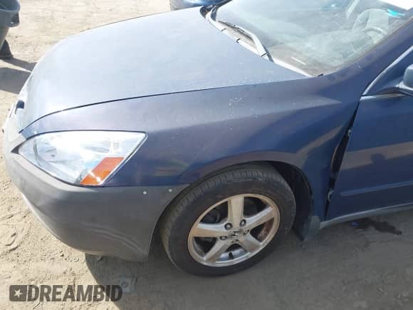 2005 Honda Accord LX с VIN 1HGCM56435A077523, выставлен на аукционе IAAI как лот 43436590 с пробегом 188 204 миль миль и . История ставок и продаж доступна на DreamBid. Изображение 6.