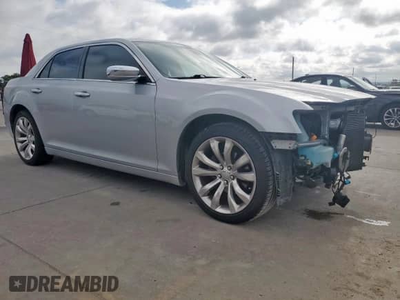 2020 Chrysler 300 Limited с VIN 2C3CCAEG1LH102816, выставлен на аукционе Copart как лот 62476755 с пробегом 95 967 миль миль и Списание • Salvage title. История ставок и продаж доступна на DreamBid. Изображение 4.