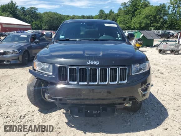 2016 Jeep Grand Cherokee 75th Anniversary with VIN 1C4RJFAGXGC379472, listed as a Copart auction lot 65560445 with 154,396 mi miles and Salvage title. Bid and sale history available at DreamBid. Image 5.