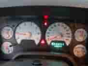 2007 Dodge 1500 ST z VIN 1D7HU16P87J619764, wystawiony jako IAAI lot #41072433 z przebiegiem 140 077 mil mil oraz . Historia ofert i sprzedaży dostępna na DreamBid. Obrazek 7.
