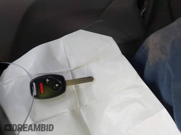 2007 Honda CR-V EX-L с VIN JHLRE48707C104890, выставлен на аукционе IAAI как лот 43280175 с пробегом 171 180 миль миль и . История ставок и продаж доступна на DreamBid. Изображение 11.