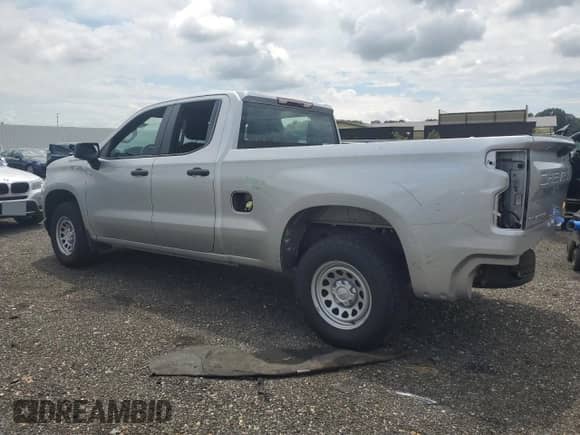 2019 Chevrolet Silverado 1500 Work Truck с VIN 1GCRYAEF0KZ287681, выставлен на аукционе Copart как лот 64786455 с пробегом 106 438 миль миль и Списание • Salvage title. История ставок и продаж доступна на DreamBid. Изображение 2.