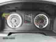 2019 Ram 1500 SLT z VIN 1C6RR7TT5KS510757, wystawiony jako IAAI lot #41967155 z przebiegiem 77 194 mil mil oraz . Historia ofert i sprzedaży dostępna na DreamBid. Obrazek 7.