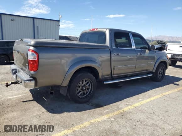 2005 Toyota Tundra SR5 с VIN 5TBET34165S477420, выставлен на аукционе Copart как лот 81337985 с пробегом 227 448 миль миль и На запчасти • Non repairable. История ставок и продаж доступна на DreamBid. Изображение 3.