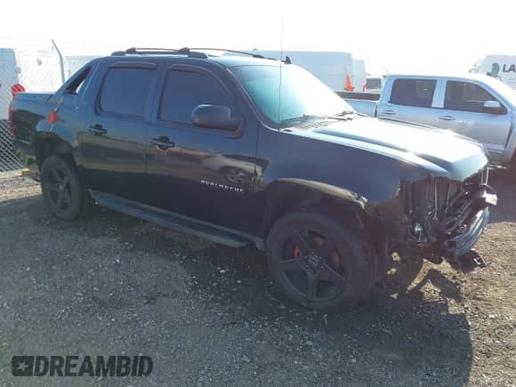 2011 Chevrolet Avalanche LS с VIN 3GNMCEE05BG291728, выставлен на аукционе IAAI как лот 42567854 с пробегом 190 621 миль миль и . История ставок и продаж доступна на DreamBid. Изображение 1.