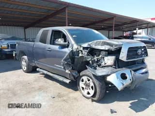 2008 Toyota Tundra z VIN 5TFRT54178X022451, wystawiony jako IAAI lot #42966732 z przebiegiem 309 475 mil mil oraz . Historia ofert i sprzedaży dostępna na DreamBid. Obrazek 1.