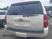 2010 Chevrolet Suburban LTZ с VIN 1GNUKKE37AR248793, выставлен на аукционе IAAI как лот 43039174 с пробегом 246 519 миль миль и . История ставок и продаж доступна на DreamBid. Изображение 16.
