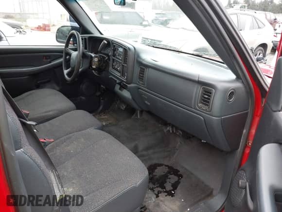 2000 Chevrolet Silverado 1500 с VIN 1GCEC14W0YE175817, выставлен на аукционе IAAI как лот 41677789 с пробегом 113 863 миль миль и . История ставок и продаж доступна на DreamBid. Изображение 5.