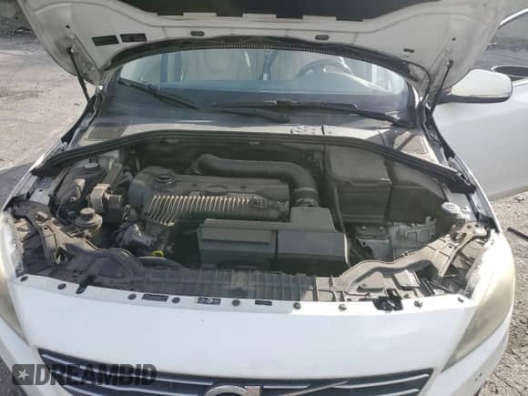2014 Volvo S60 T5 z VIN YV1612FHXE1290131, wystawiony jako Copart lot #84538645 z przebiegiem 129 944 mil mil oraz Szkoda całkowita • Salvage title. Historia ofert i sprzedaży dostępna na DreamBid. Obrazek 11.