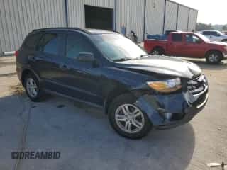 2010 Hyundai Santa Fe GLS с VIN 5NMSG3AB8AH381099, выставлен на аукционе Copart как лот 71998644 с пробегом 156 729 миль миль и Списание • Salvage title. История ставок и продаж доступна на DreamBid. Изображение 4.
