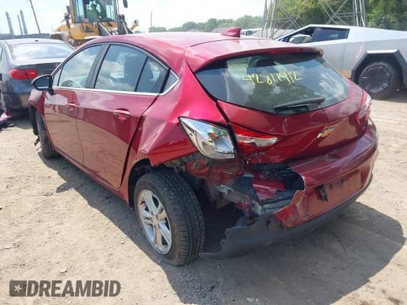 2017 Chevrolet Cruze LT с VIN 3G1BE6SM3HS566454, выставлен на аукционе IAAI как лот 42817412 с пробегом 80 174 миль миль и . История ставок и продаж доступна на DreamBid. Изображение 6.