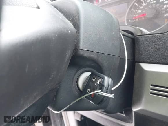 2013 Ford F-150 XL с VIN 1FTFW1ET3DKD45602, выставлен на аукционе IAAI как лот 41492016 с пробегом 223 347 миль миль и . История ставок и продаж доступна на DreamBid. Изображение 11.