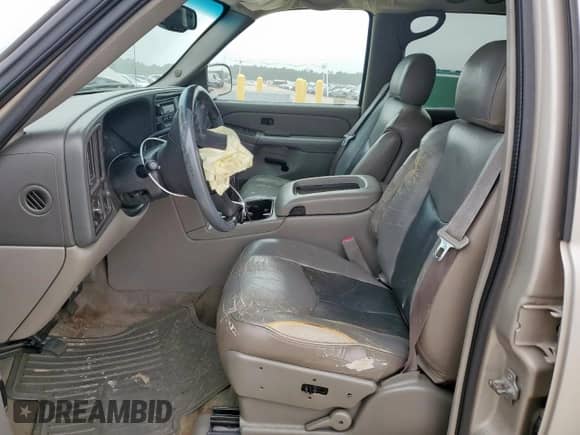 2006 Chevrolet Tahoe Z71 with VIN 1GNEC13Z46R147334, listed as a Copart auction lot 57812245 with 273,180 mi miles and Salvage title. Bid and sale history available at DreamBid. Image 7.