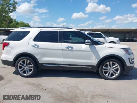 2017 Ford Explorer Limited z VIN 1FM5K7F80HGE11189, wystawiony jako IAAI lot #43291828 z przebiegiem 174 902 mil mil oraz . Historia ofert i sprzedaży dostępna na DreamBid. Obrazek 13.