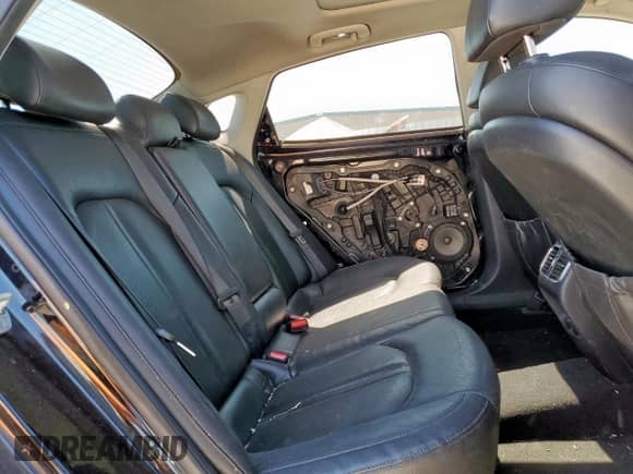 2016 Kia Optima EX z VIN 5XXGU4L38GG051416, wystawiony jako Copart lot #85941525 z przebiegiem 157 087 mil mil oraz Szkoda całkowita • Salvage title. Historia ofert i sprzedaży dostępna na DreamBid. Obrazek 10.