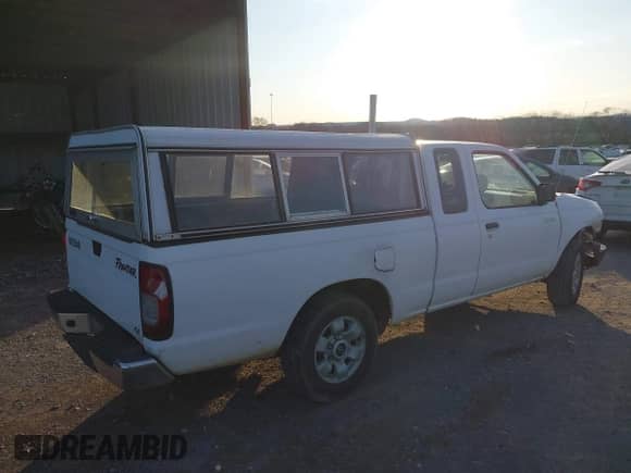 1999 Nissan Frontier XE with VIN 1N6DD26S0XC330110, listed as a IAAI auction lot 41142833 with 108,379 mi miles and . Bid and sale history available at DreamBid. Image 4.