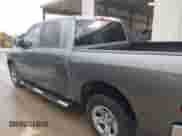 2010 Dodge 1500 ST z VIN 1D7RB1CP8AS209613, wystawiony jako IAAI lot #42042551 z przebiegiem 126 528 mil mil oraz . Historia ofert i sprzedaży dostępna na DreamBid. Obrazek 14.