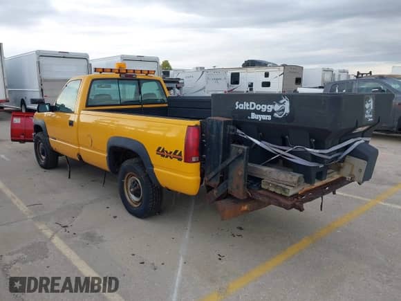 2000 Chevrolet Silverado 2500 с VIN 1GCGK24R2YF424026, выставлен на аукционе IAAI как лот 43413118 с пробегом 57 413 миль миль и . История ставок и продаж доступна на DreamBid. Изображение 3.