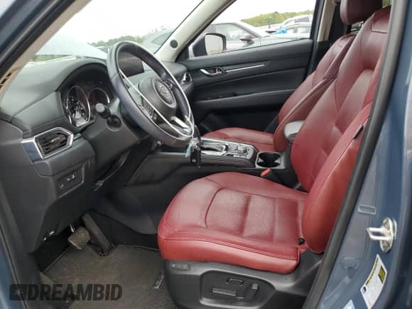 2024 Mazda CX-5 S Carbon Edition z VIN JM3KFBCL5R0454645, wystawiony jako Copart lot #83800035 z przebiegiem 16 640 mil mil oraz Szkoda całkowita • Salvage title. Historia ofert i sprzedaży dostępna na DreamBid. Obrazek 7.
