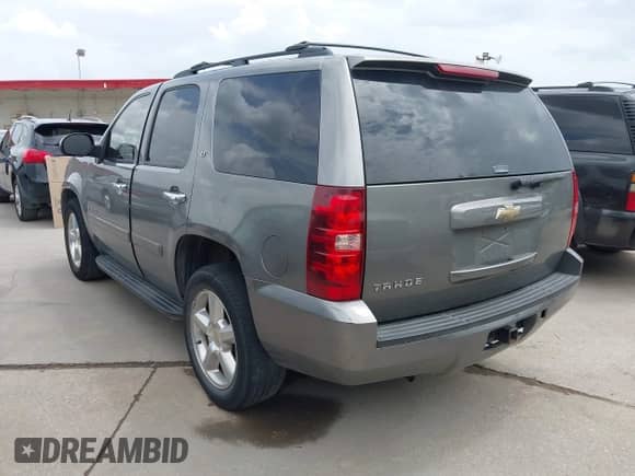2007 Chevrolet Tahoe LTZ с VIN 1GNFC13J37J399493, выставлен на аукционе IAAI как лот 42656195 с пробегом 231 950 миль миль и . История ставок и продаж доступна на DreamBid. Изображение 3.