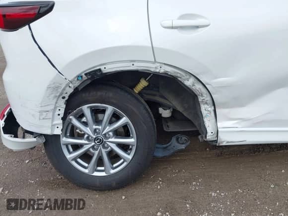 2024 Mazda CX-5 S Preferred z VIN JM3KFBCL3R0456491, wystawiony jako IAAI lot #43289902 z przebiegiem 20 370 mil mil oraz . Historia ofert i sprzedaży dostępna na DreamBid. Obrazek 6.