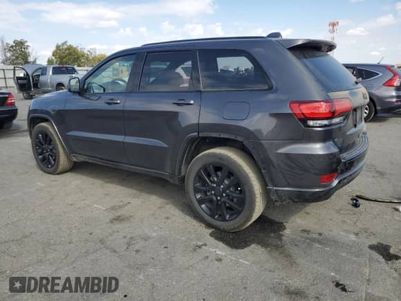 2017 Jeep Grand Cherokee Altitude z VIN 1C4RJEAG0HC956232, wystawiony jako Copart lot #70948505 z przebiegiem 83 570 mil mil oraz Szkoda całkowita • Salvage title. Historia ofert i sprzedaży dostępna na DreamBid. Obrazek 2.