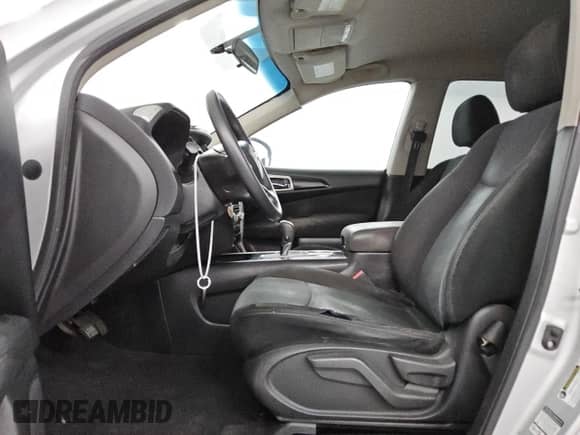 2014 Nissan Pathfinder S with VIN 5N1AR2MN9EC637448, listed as a Copart auction lot 53893825 with 121,186 mi miles and Clean title. Bid and sale history available at DreamBid. Image 7.