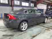 2015 Volvo S60 T5 Premier с VIN YV1612TB3F2315107, выставлен на аукционе Copart как лот 42019395 с пробегом 119 846 миль миль и Чистый • Clean title. История ставок и продаж доступна на DreamBid. Изображение 3.
