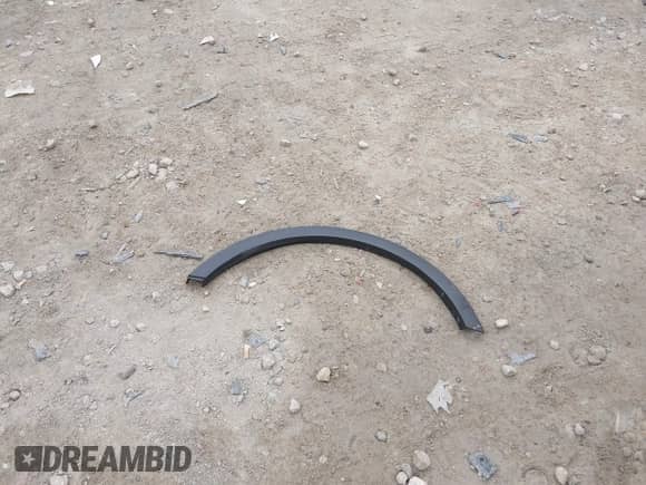 2018 Ford Escape SE с VIN 1FMCU9GD7JUB80405, выставлен на аукционе IAAI как лот 43071243 с пробегом 129 947 миль миль и . История ставок и продаж доступна на DreamBid. Изображение 12.