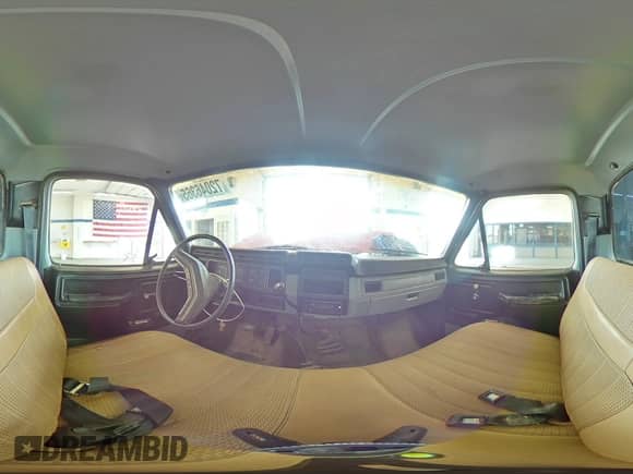 1983 Ford F-150 z VIN 1FTEF14Y3DRA22327, wystawiony jako Copart lot #72046365 z przebiegiem 53 476 mil mil oraz Szkoda całkowita • Salvage title. Historia ofert i sprzedaży dostępna na DreamBid. Obrazek 15.