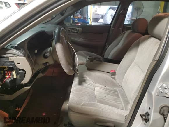2003 Chevrolet Impala с VIN 2G1WF52E839384885, выставлен на аукционе Copart как лот 67362855 с пробегом 169 061 миль миль и Списание • Salvage title. История ставок и продаж доступна на DreamBid. Изображение 7.