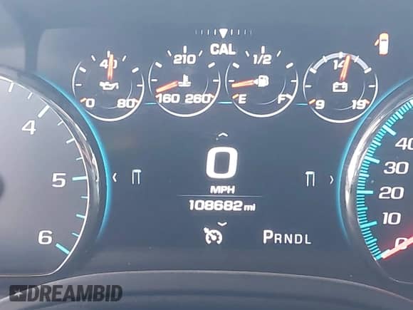 2018 Chevrolet Tahoe Premier с VIN 1GNSKCKJXJR233060, выставлен на аукционе IAAI как лот 42952700 с пробегом 108 682 миль миль и . История ставок и продаж доступна на DreamBid. Изображение 16.