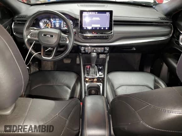 2022 Jeep Compass (RED) Edition with VIN 3C4NJDCB8NT134871, listed as a Copart auction lot 80276135 with 34,110 mi miles and Salvage title. Bid and sale history available at DreamBid. Image 8.
