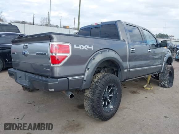 2014 Ford F-150 XL with VIN 1FTFW1EF2EFC42305, listed as a IAAI auction lot 41399663 with 167,809 mi miles and . Bid and sale history available at DreamBid. Image 4.