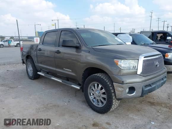 2012 Toyota Tundra с VIN 5TFEM5F10CX038282, выставлен на аукционе IAAI как лот 43500146 с пробегом 195 032 миль миль и . История ставок и продаж доступна на DreamBid. Изображение 1.